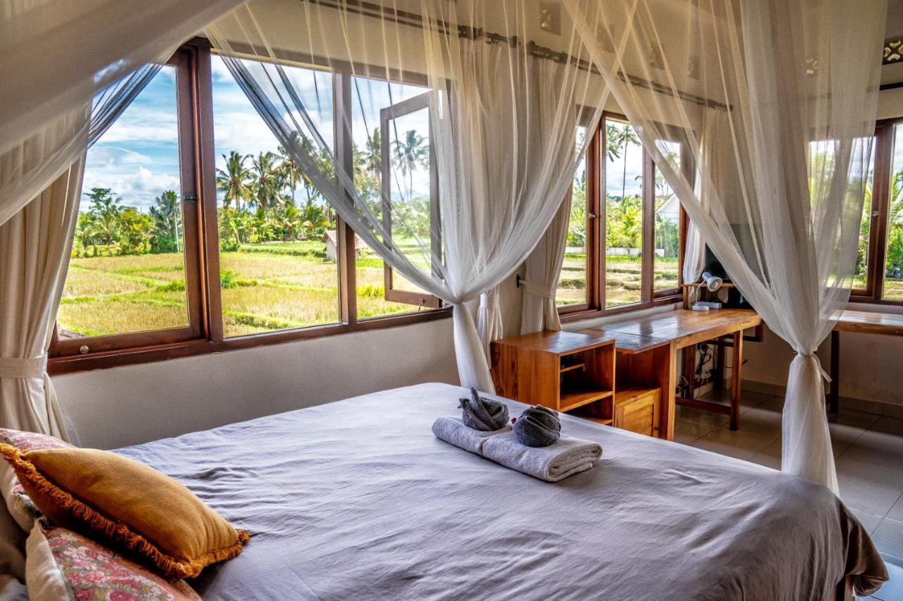 Buddha Homestay ウブド エクステリア 写真